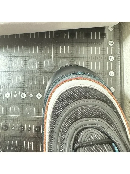 Nike Air Max 97 Men Size 11 DO6109-001 Alter And Reveal Black Crimson Shoes - Picture 2 of 11